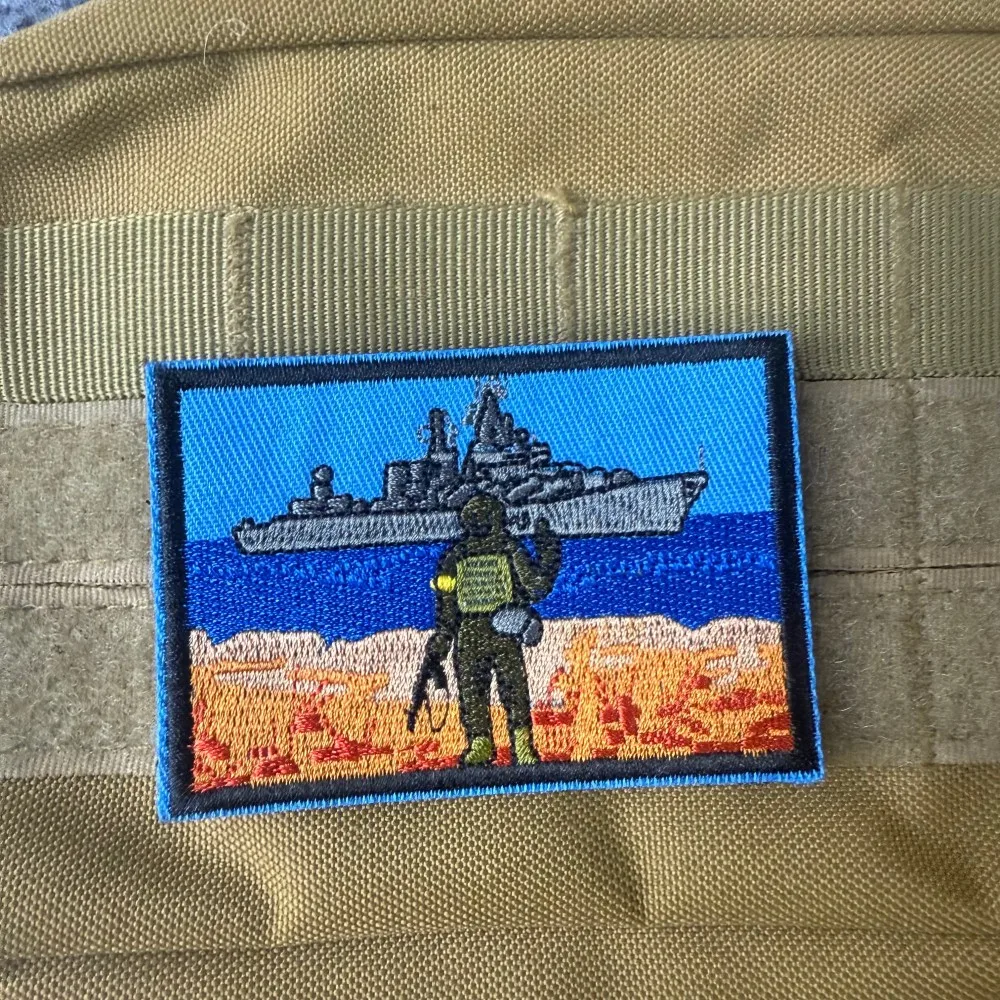 Detalle del parche militar para mochila y chaleco