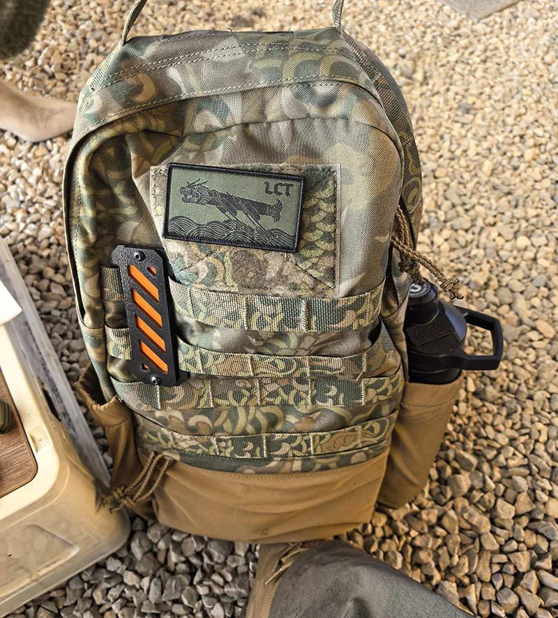 Mochila táctica camuflaje con estampado de dragones aire libre
