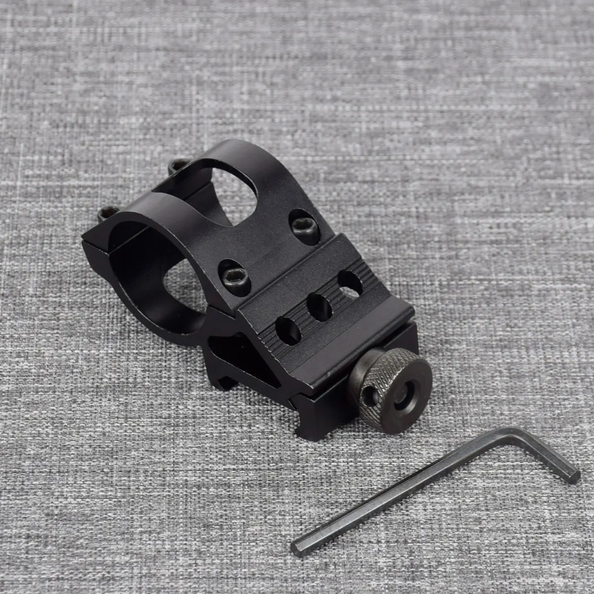 Soporte táctico de linterna para riel Picatinny de 20 mm, 45° - imagen 4