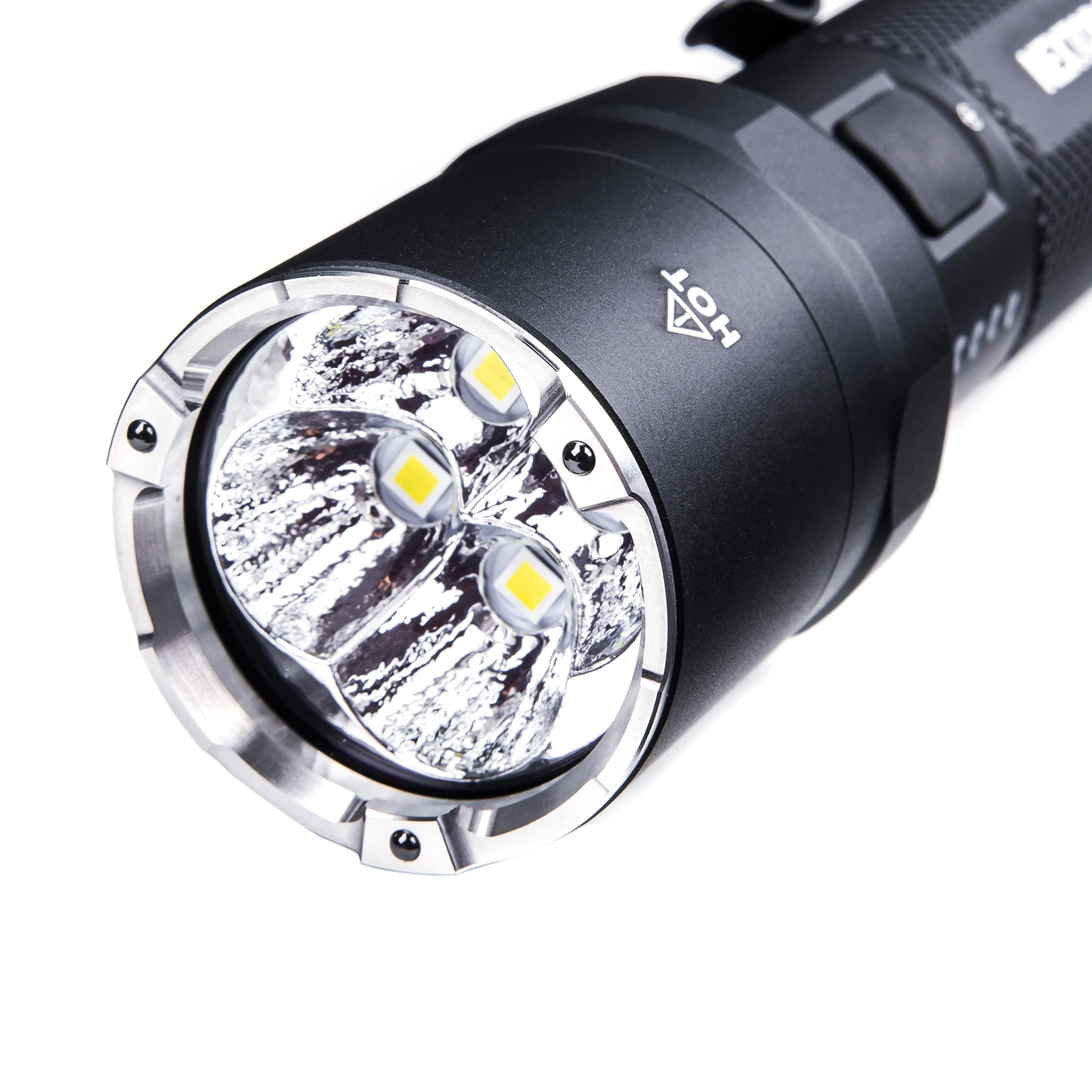 Nextorch P91 linterna táctica LED recargable potencia profesional - imagen 3