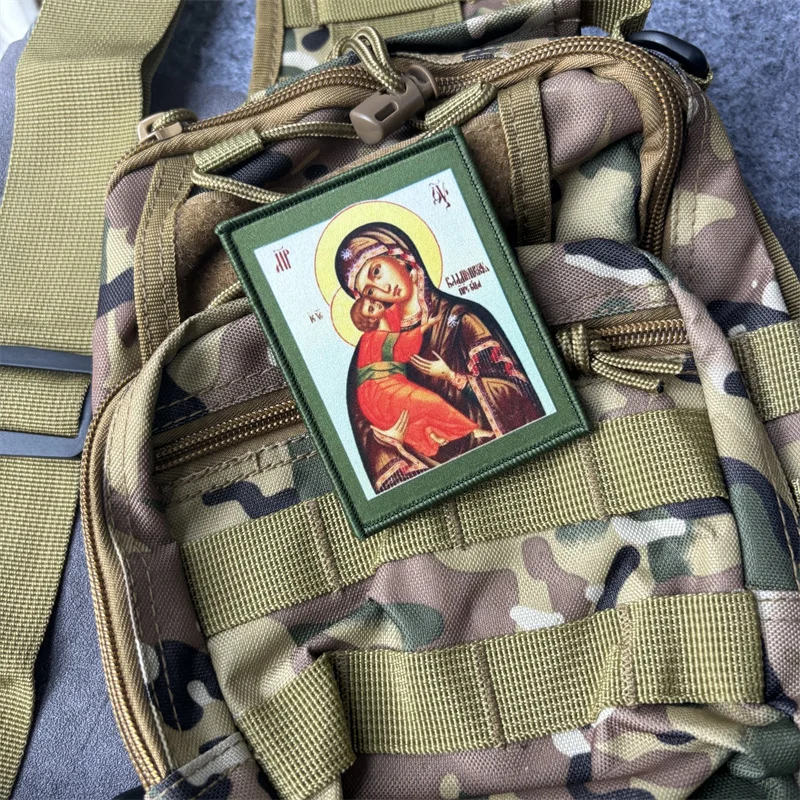 Parche táctico Virgen María bordado para MOLLE y velcro - imagen 3
