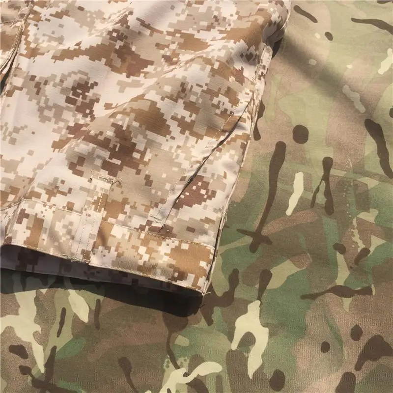 Detalle de los pantalones tácticos AOR1