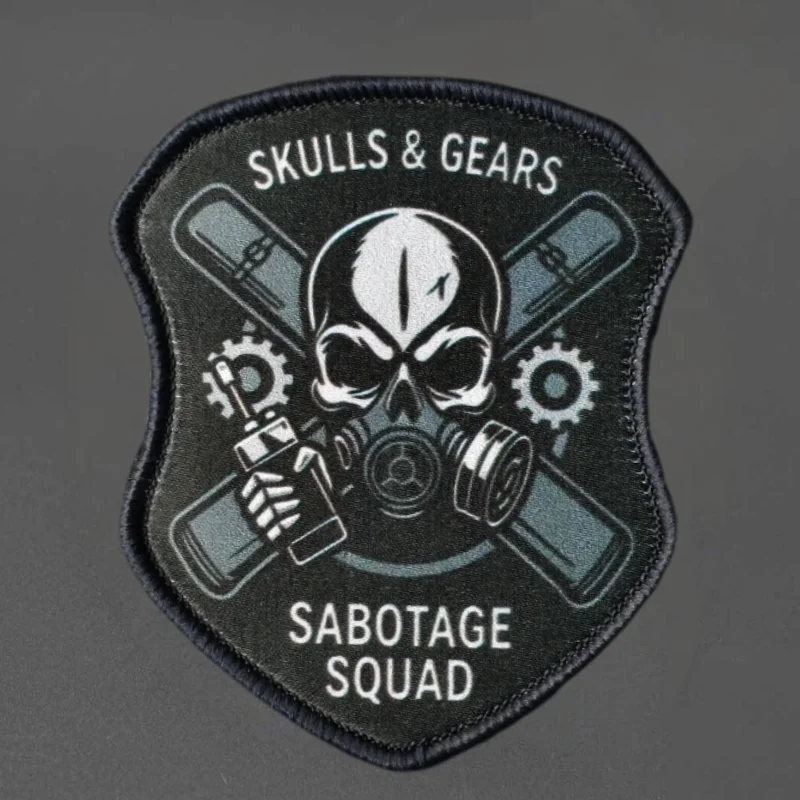 Parche táctico velcro Skulls&Gears Sabotage Squad para brazalete - imagen 2