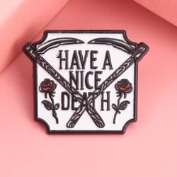 Pin esmaltado táctico autoridad — cetro cruzado y rosas