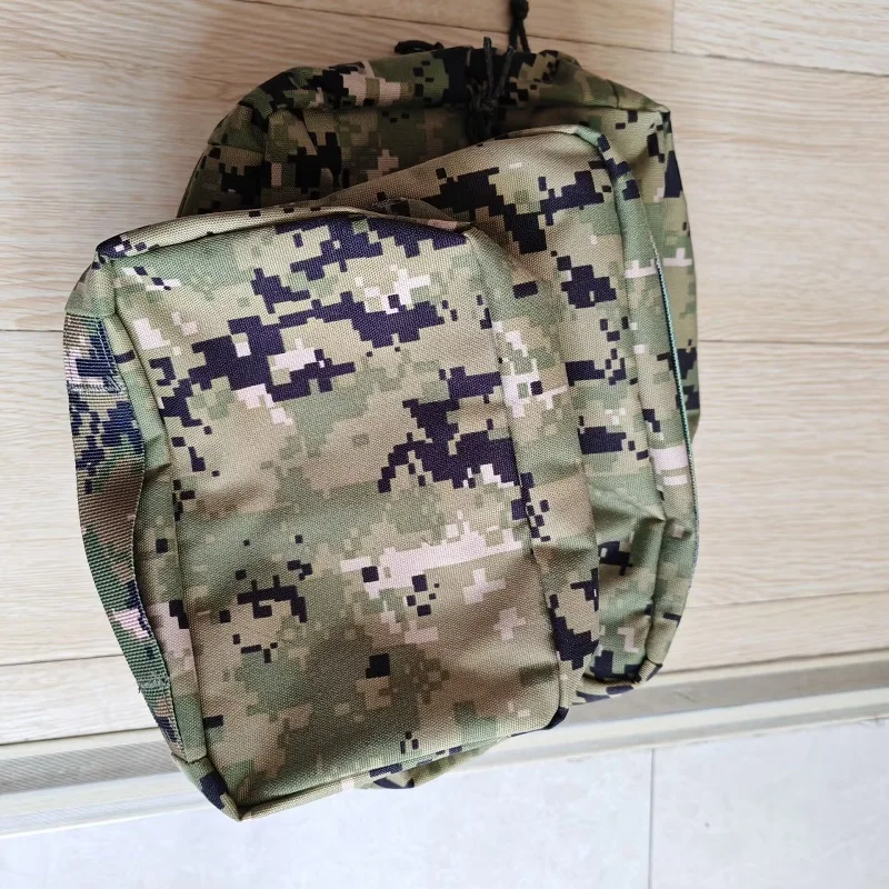 Bolsa organizadora táctica de nailon AOR2 para aseo - imagen 3