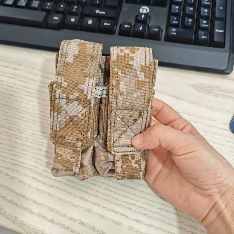 Detalle de la bolsa y su formato compacto