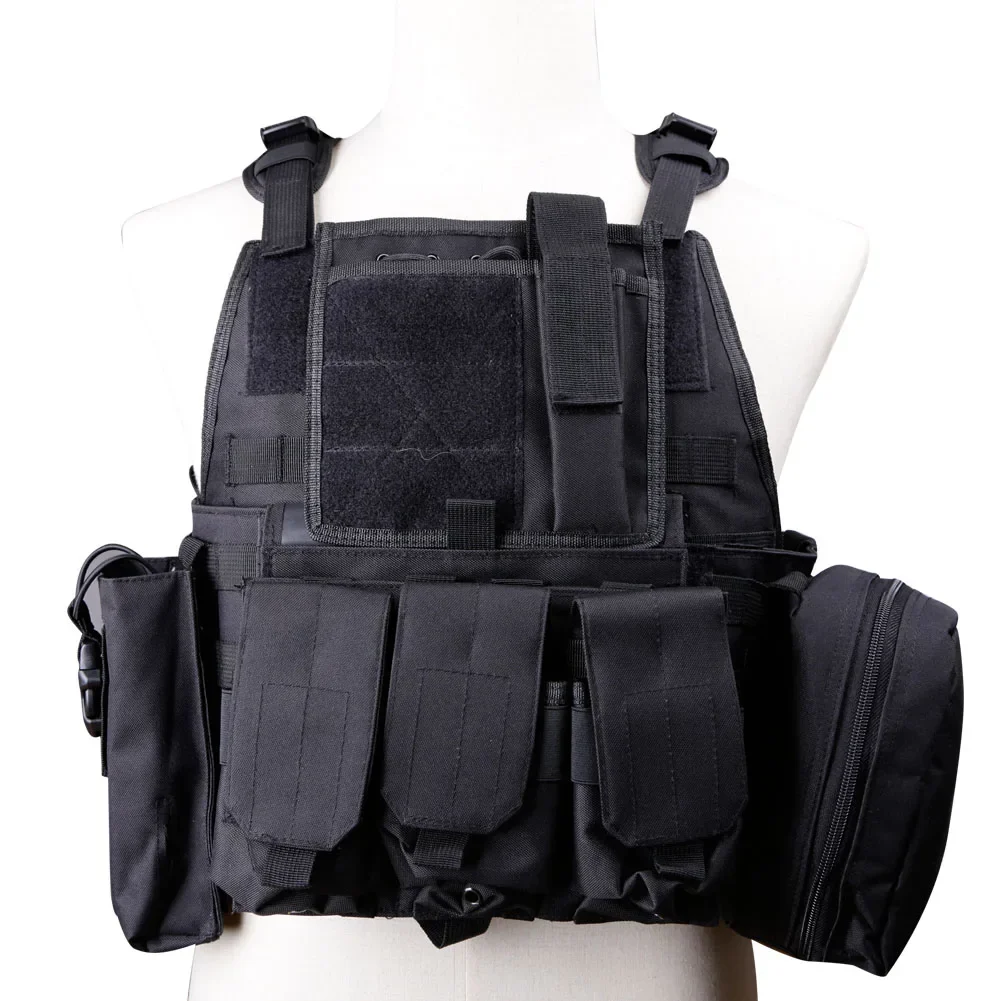 Bolsas desmontables colocadas en el chaleco