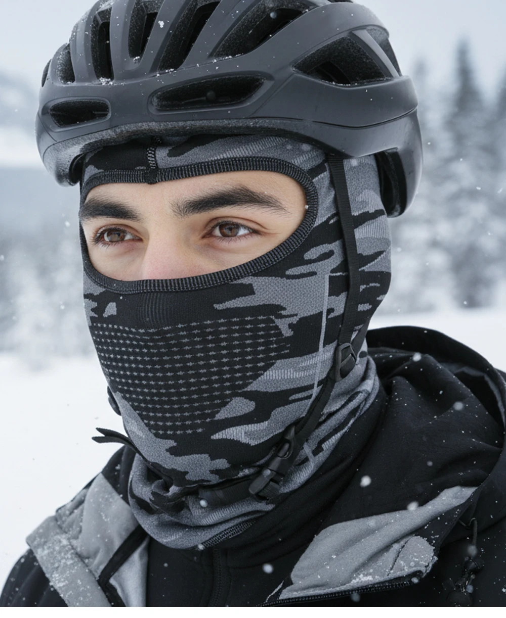 Gorro pasamontañas en uso para deportes de invierno