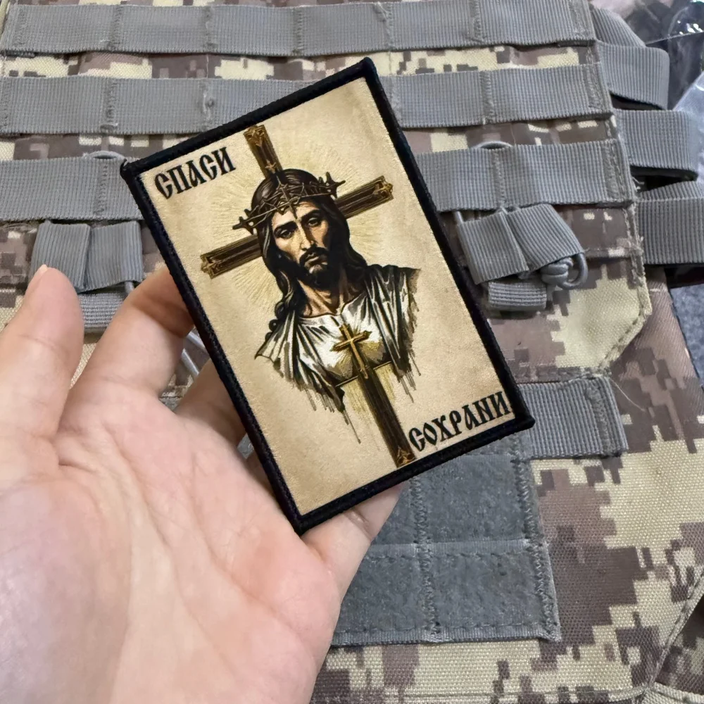 Parche táctico templario cruzado con emblema fe cristiana y gancho - imagen 4