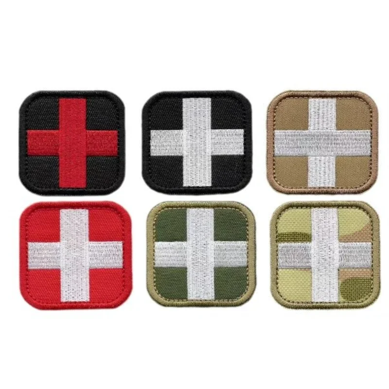Parche táctico de cruz médica con velcro, gancho y bucle roja o blanca - imagen 3