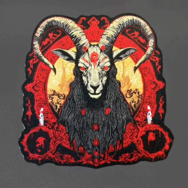 Parche con estampado de cabeza de cabra “Evil Goat”