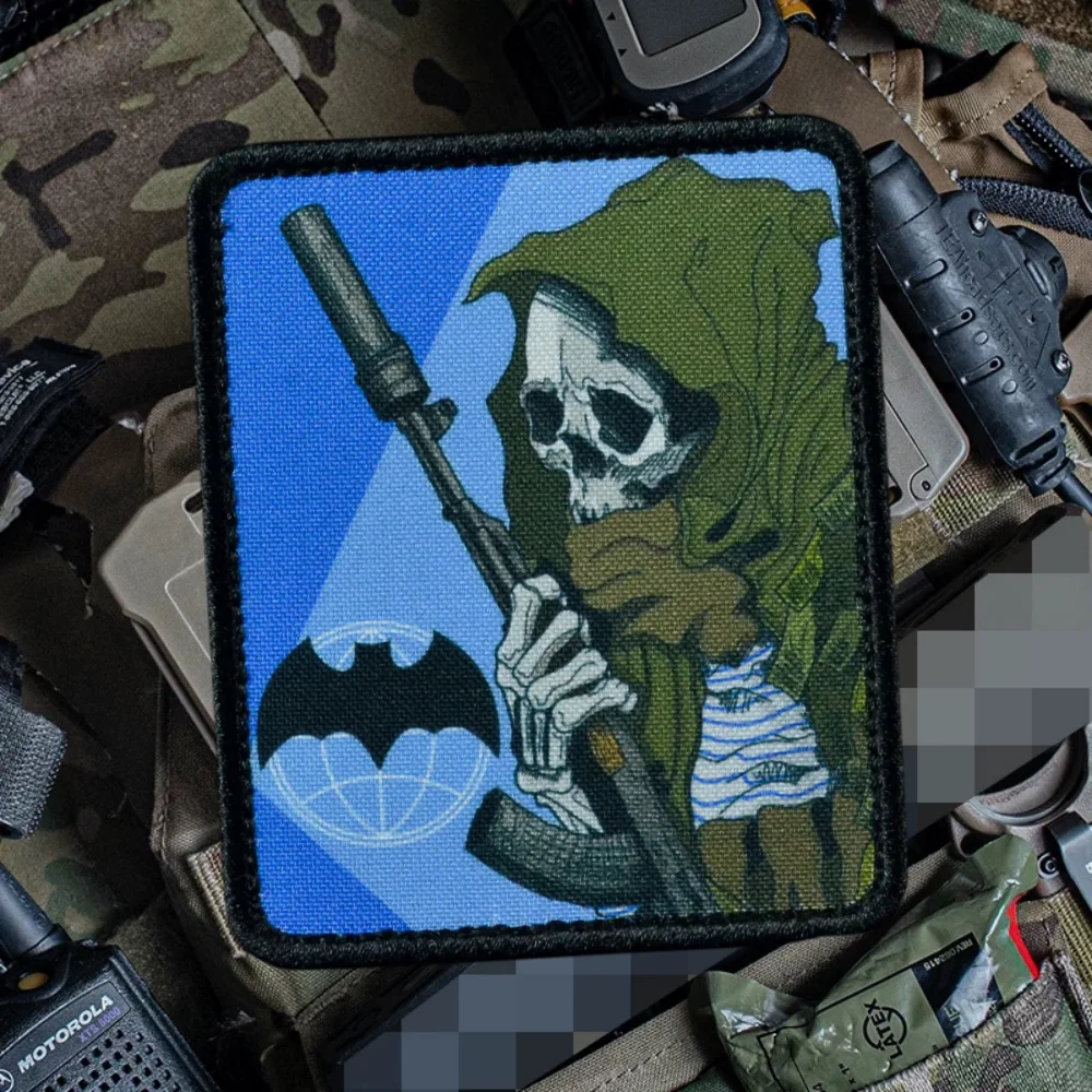 Parches Skull Warrior en fondo neutro