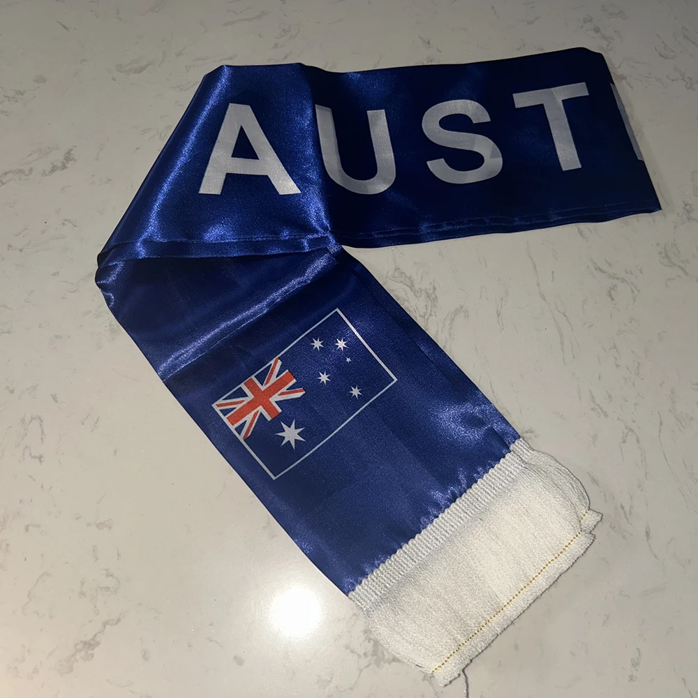 Bufanda satén Australia estampada con borlas y doble cara - imagen 4