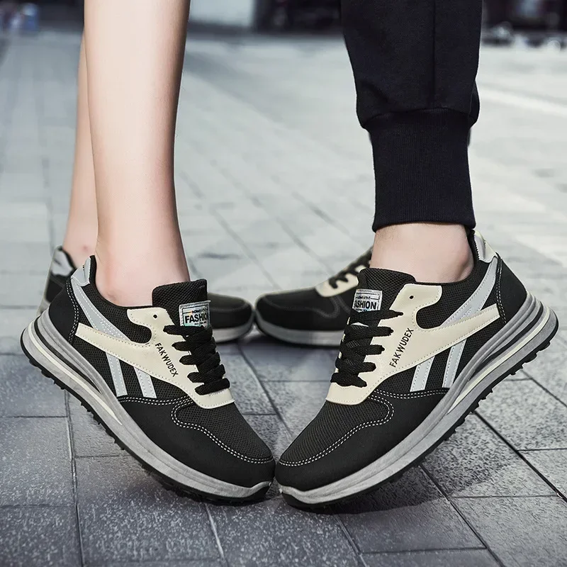 Zapatillas running hombremeshtranspirables de gamuza - imagen 2