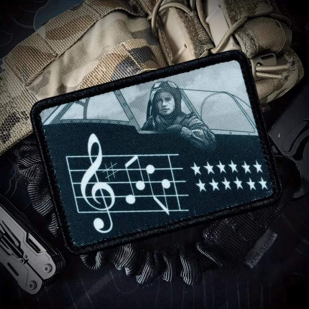 Let us Live – Insignia táctica velcro adaptable a MOLLE - imagen 2