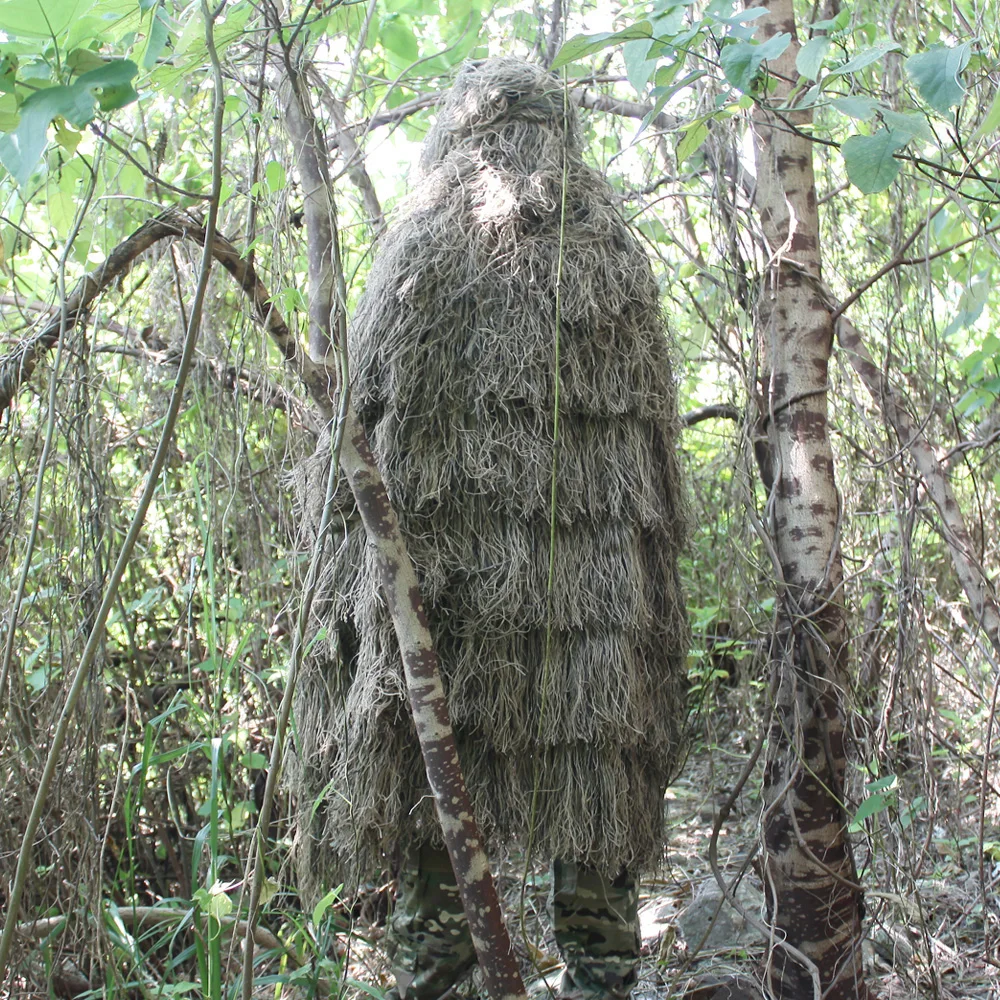 Detalle del material y textura del traje