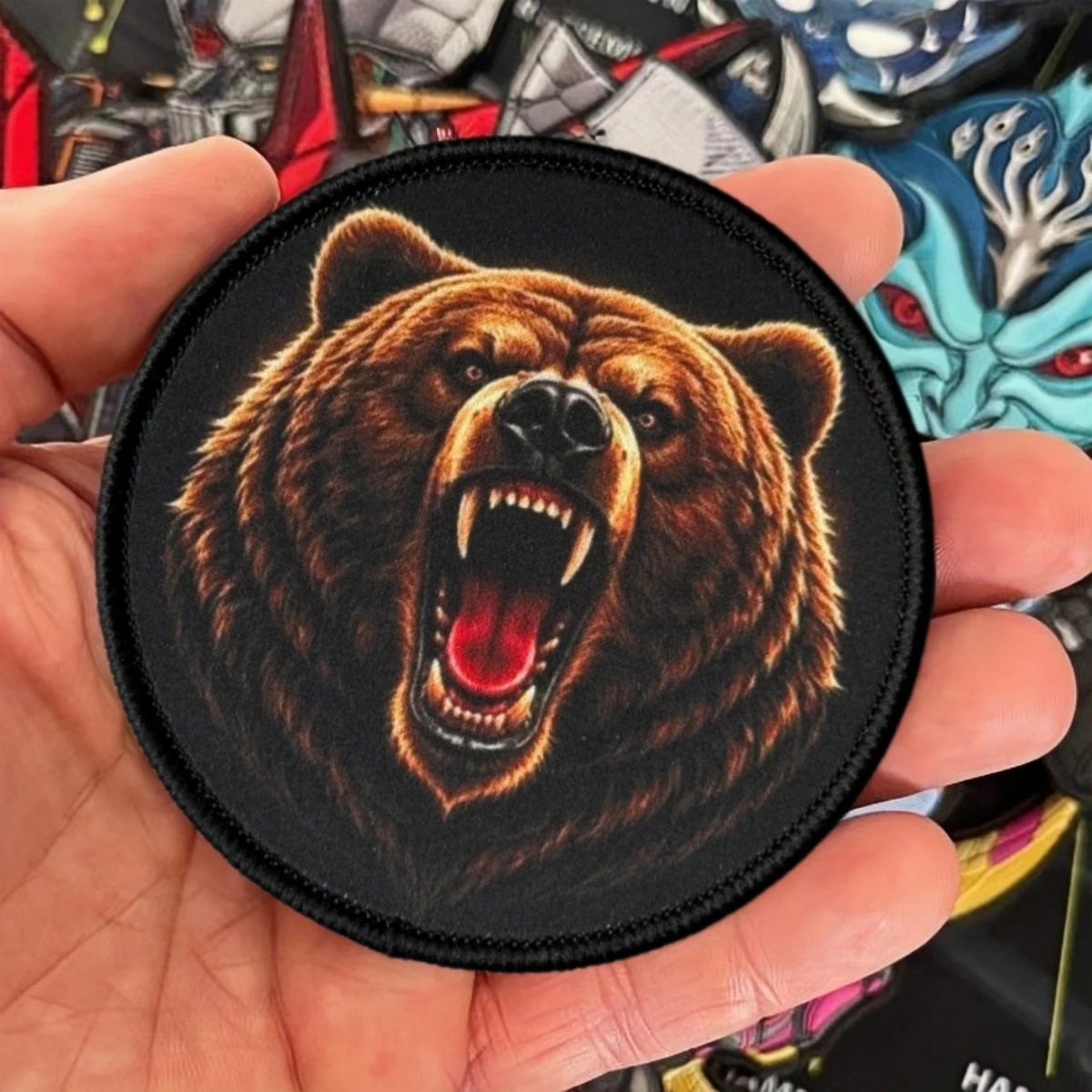 Parche táctico de oso con velcro para ropa y mochilas - imagen 2