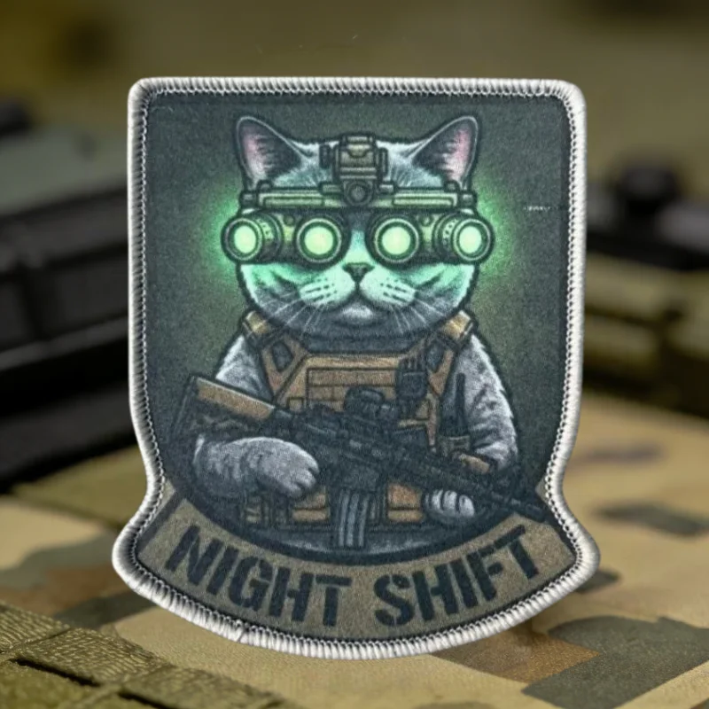 Parche táctico gato Night Shift moral con velcro para brazalete - imagen 5