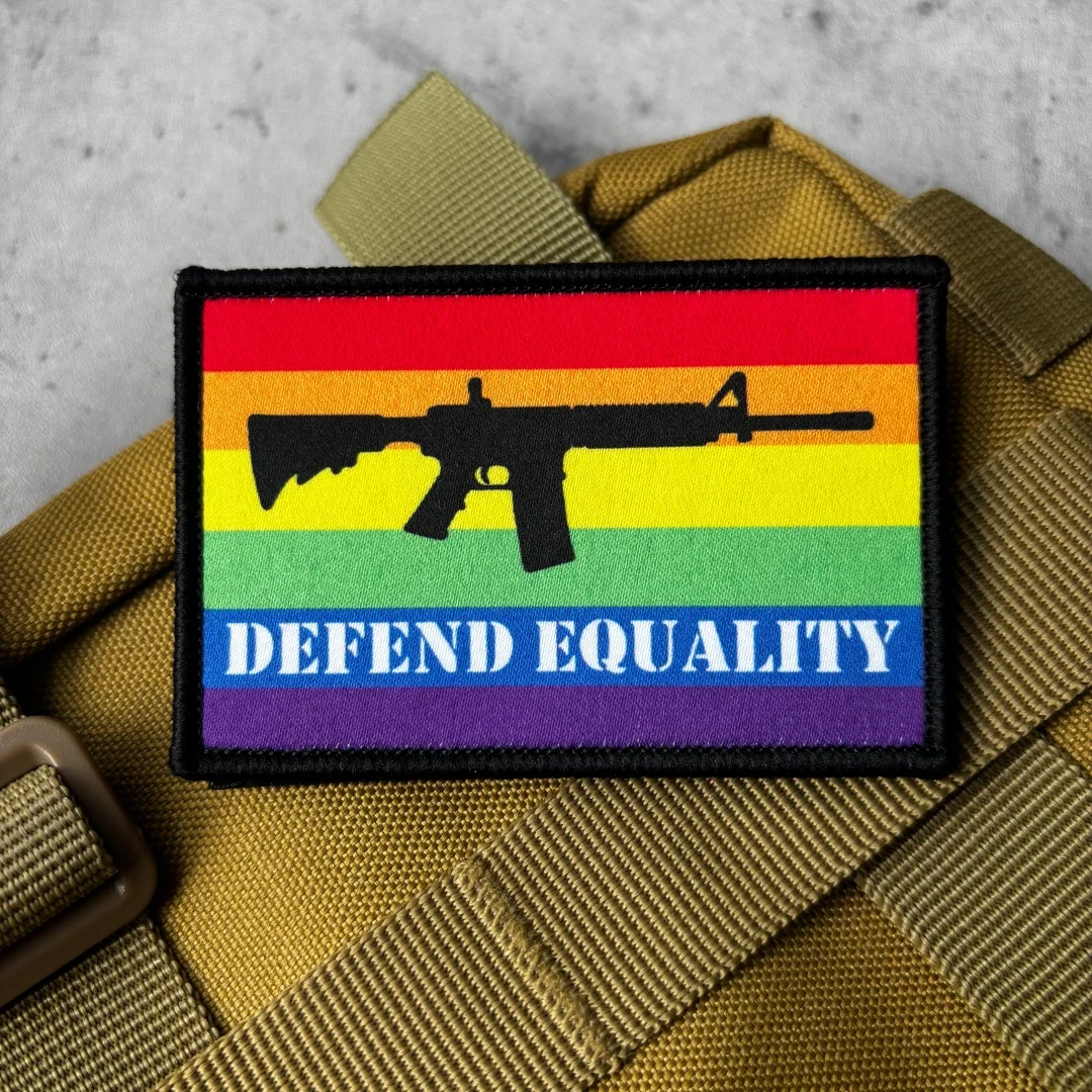 Parche táctico bandera arcoíris igualdad – Insignia moral con sistema Velcro - imagen 4