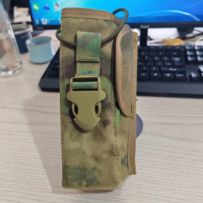 Bolsa porta cargadores y walkie-talkie para exteriores - imagen 4