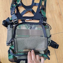 Mochila de pecho táctica en nailon cortada con láser