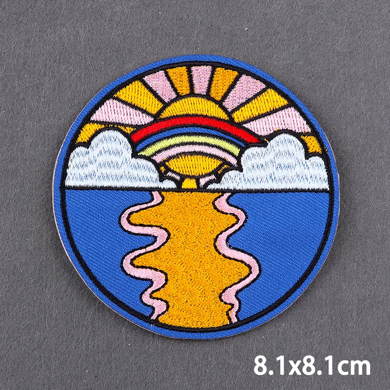 Parche bordado termoadhesivo retro para ropa y complementos - imagen 2