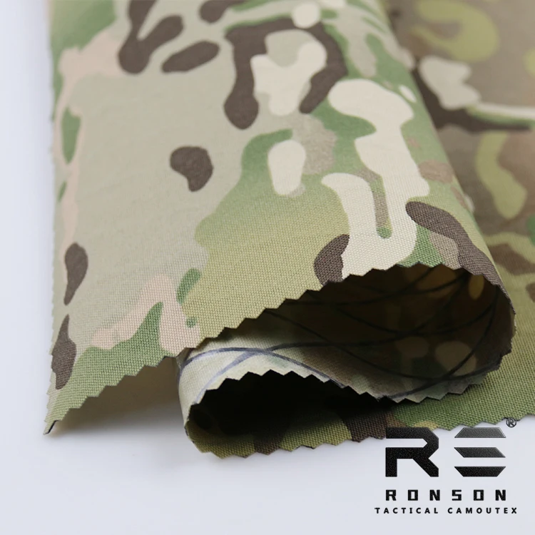 Patrón camuflaje MC sobre tejido técnico