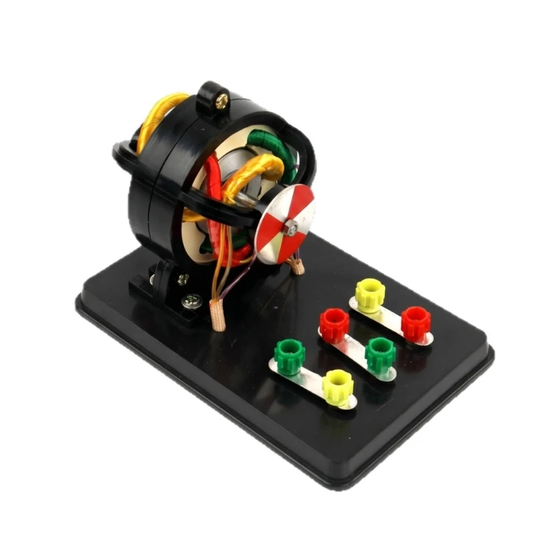 Motor de inducción trifásico con estator visible para lecciones