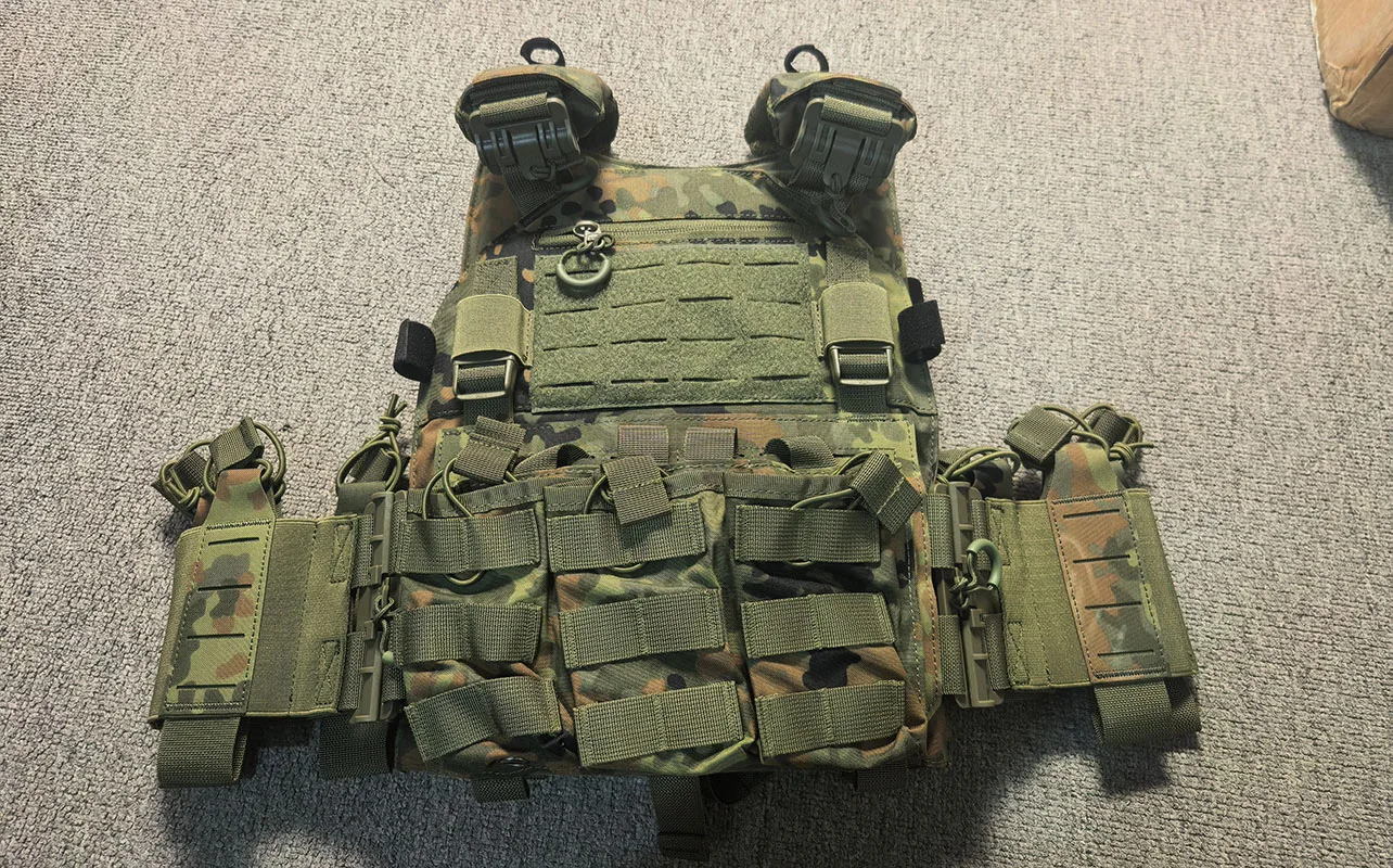 Chaleco táctico de caza con diseño Molle