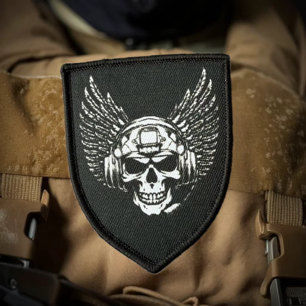 Detalle de impresión del parche Operator