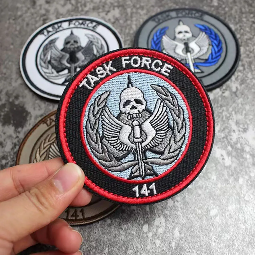 Parche bordado CODOL vista frontal con diseño de calavera militar