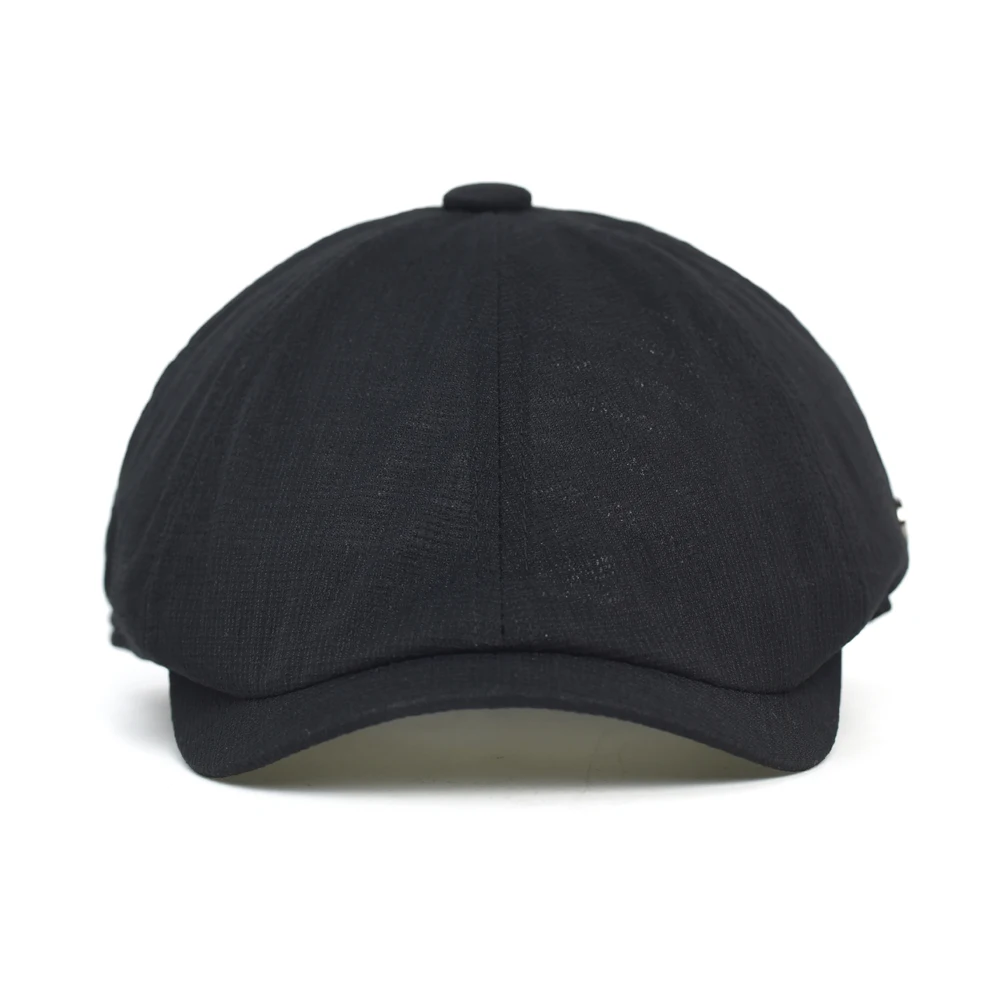 Diseño unisex con visera