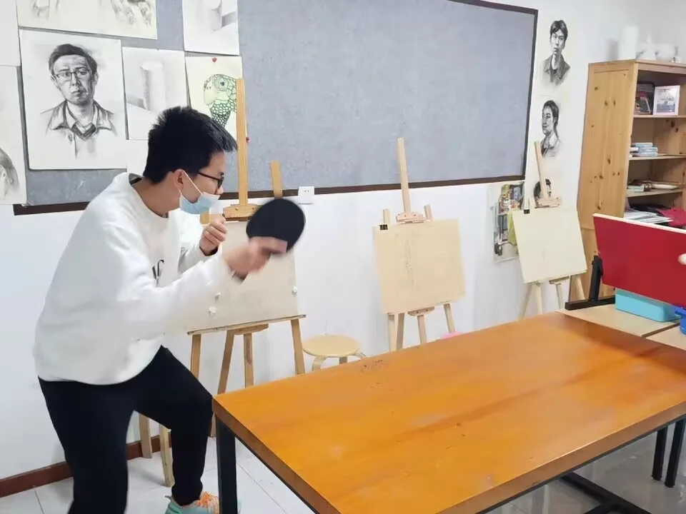 Entrenamiento de ping pong enfocado