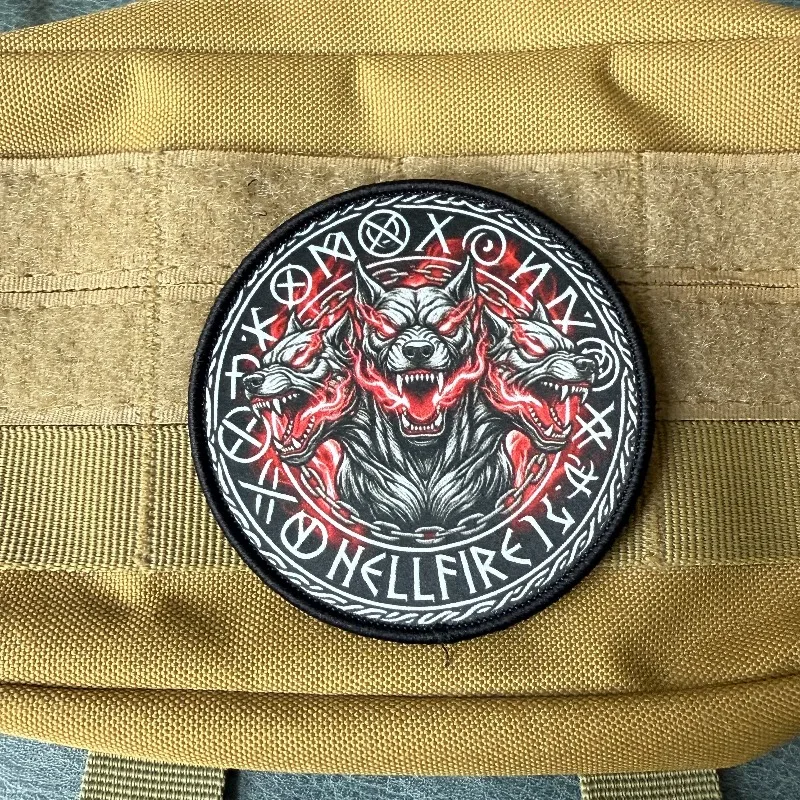Hellfire Cerberus parche táctico velcro lobo triple mitología nórdica