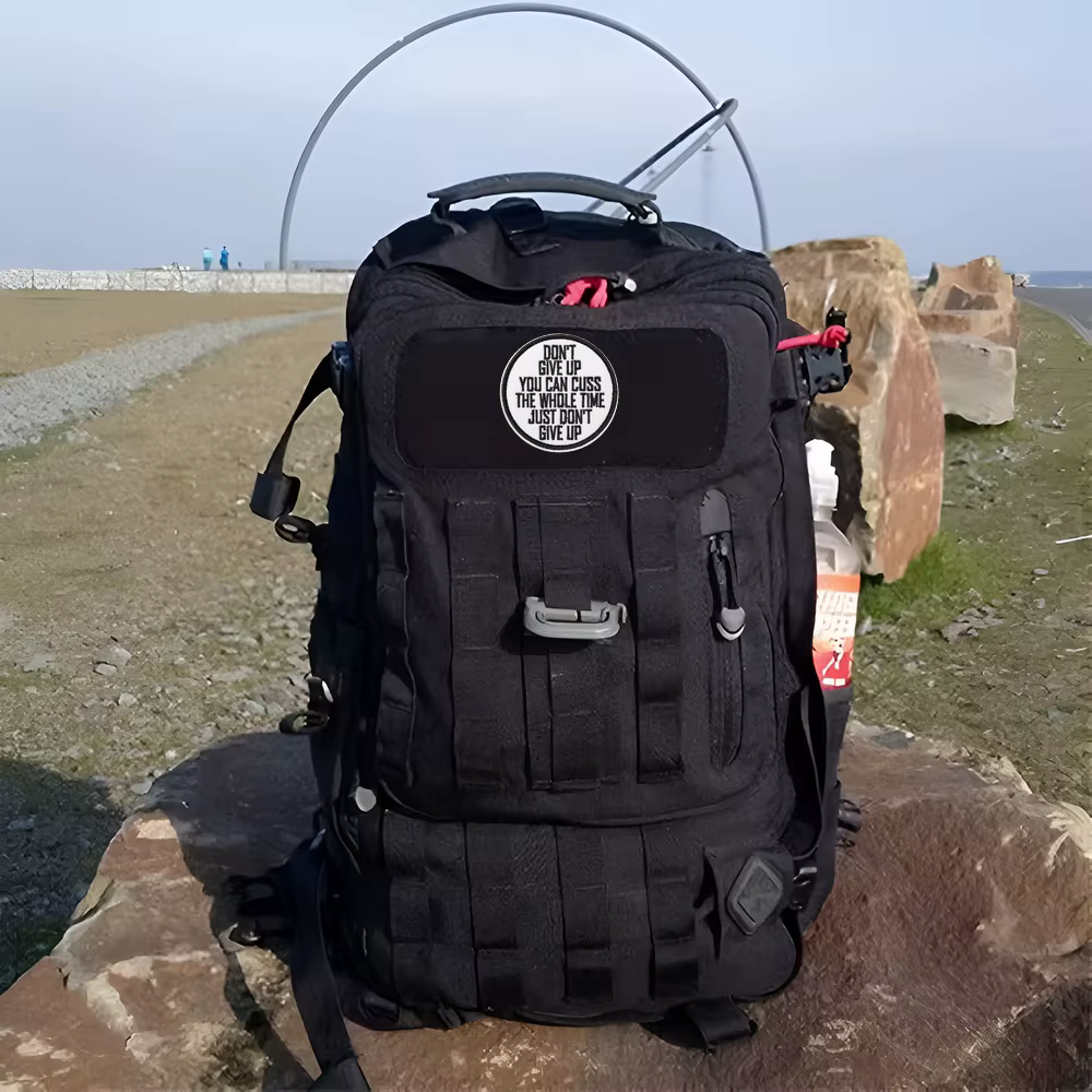 Parche táctico bordado Velcro «No te rindas» para MOLLE - imagen 5