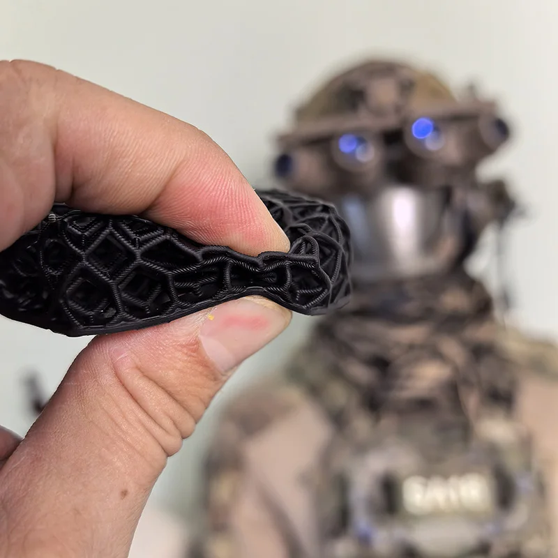 Forro de casco panal polímero impresión 3D amortiguación transpirable