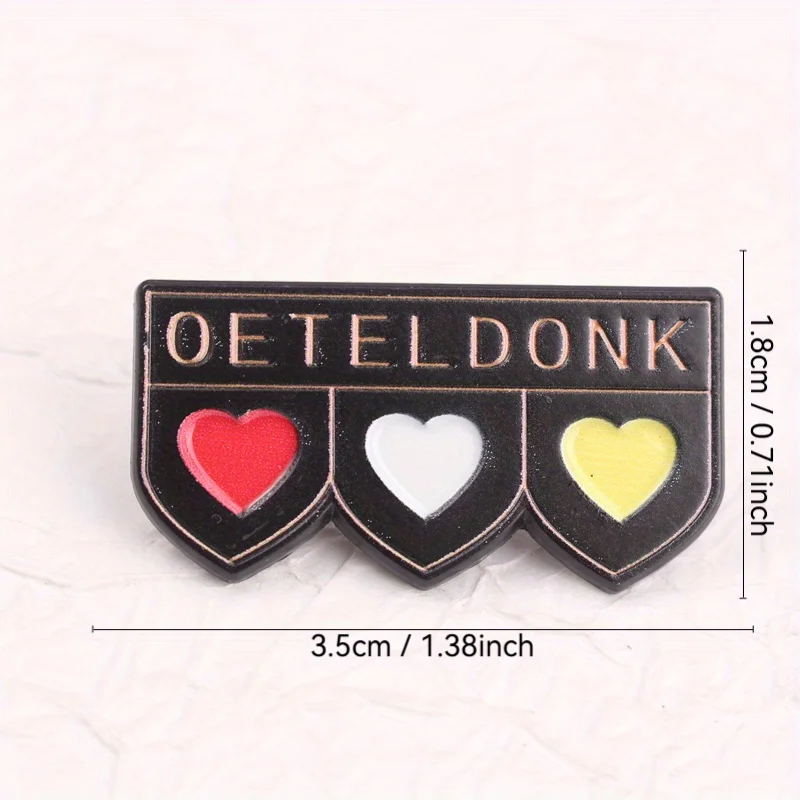 PinkPink Pin táctico corazón tricolor vintage escudo dorado emblema