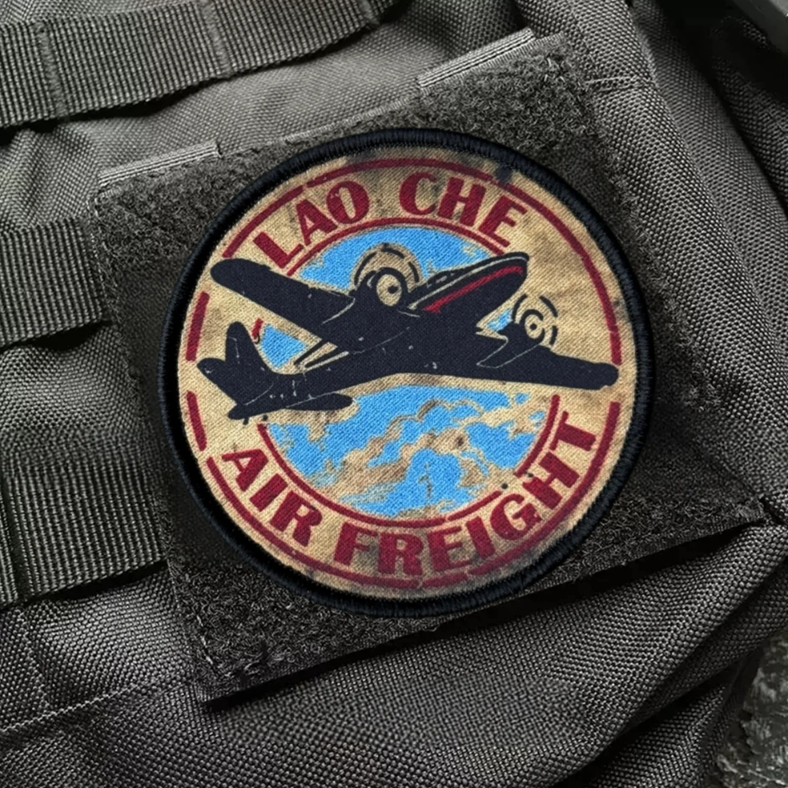 Parche táctico LAO CHE AIR FREIGHT con velcro para mochila - imagen 5