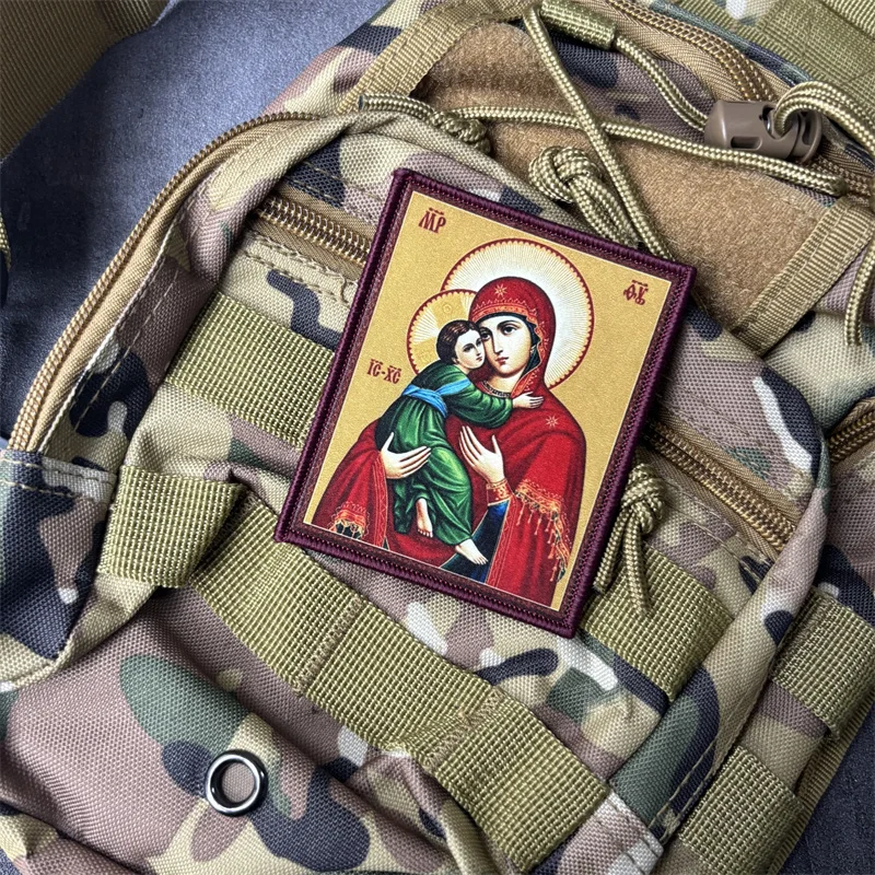 Parche táctico bordado Virgen María con velcro para ropa - imagen 5