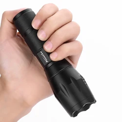 Linterna táctica LED con zoom y alta potencia para exterior