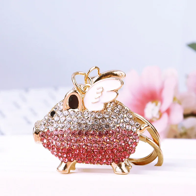 Llavero de metal cerdito diseño coche, colgante bolso femenino