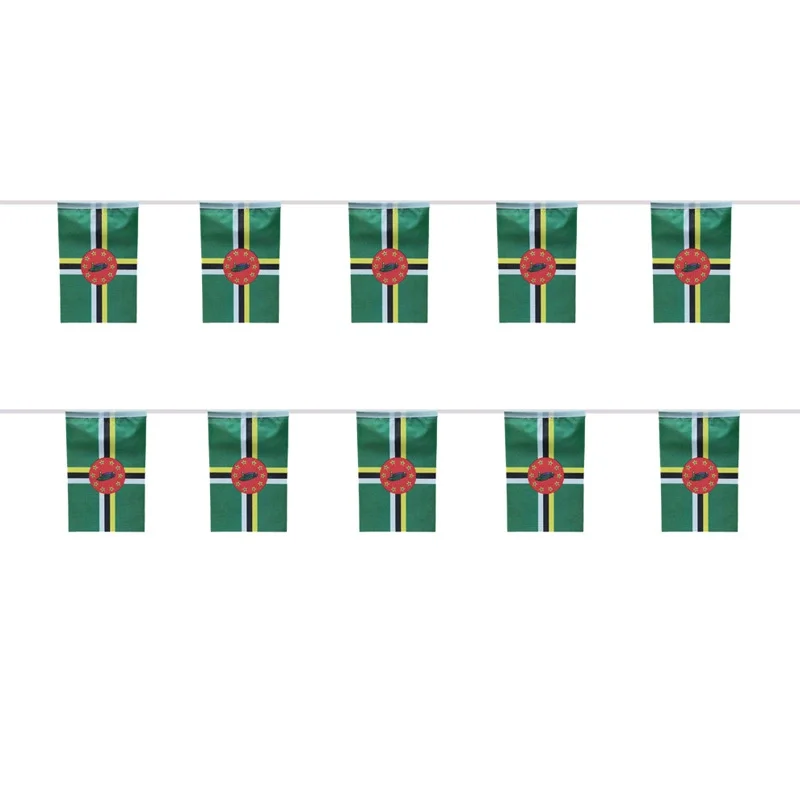 Banderines multicolores en disposición festiva