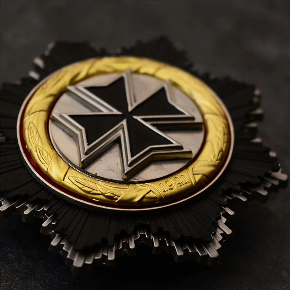 Pin metálico Cruz de Malta militar – Insignia tipo medalla - imagen 3
