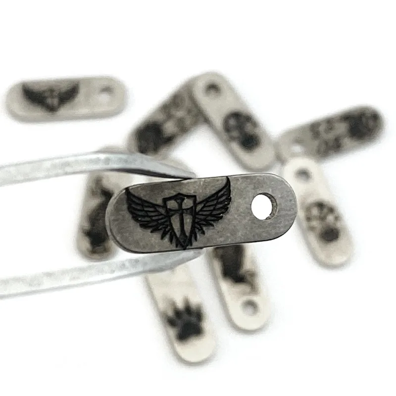 Rick Hinderer placa de relleno con clip trasero para cuchillos