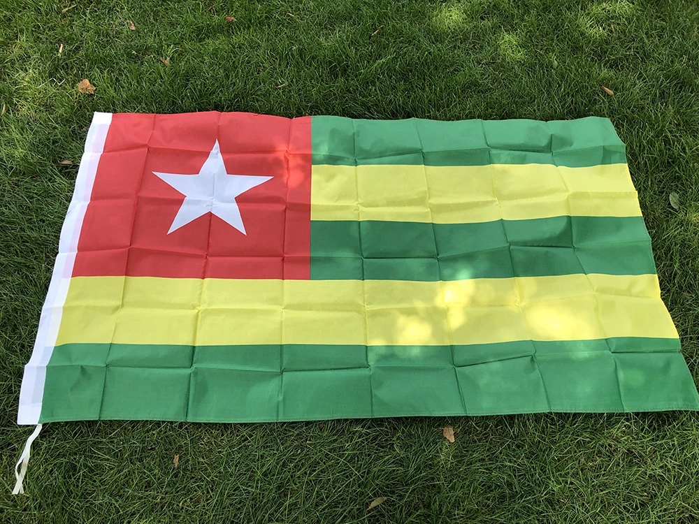 Bandera de Togo de poliéster resistente para exterior e interior - imagen 3
