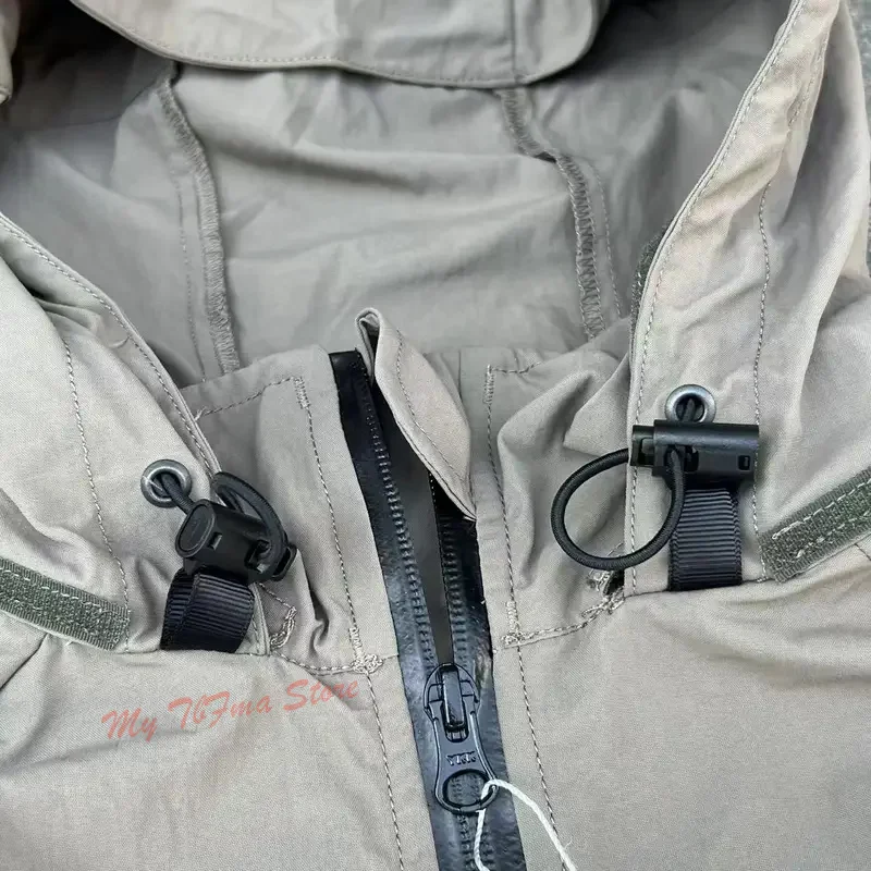 Chaqueta táctica PCU L5 Softshell gris impermeable con capucha - imagen 3
