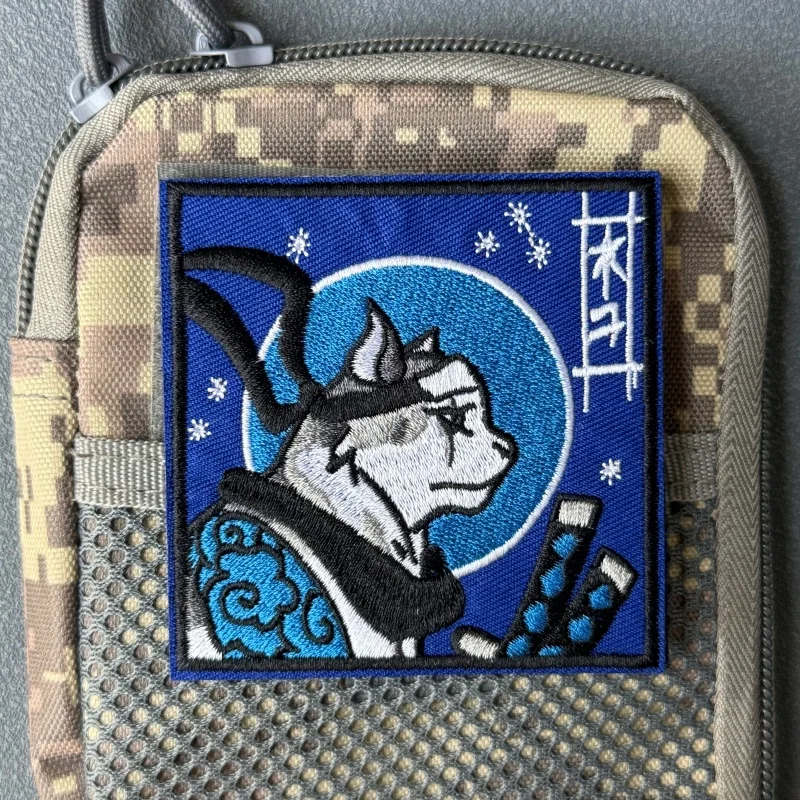 Parche táctico bordado gato samurái japonés con velcro para mochila - imagen 2