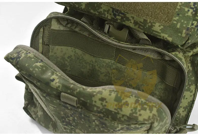 Chaleco impermeable verde con panel trasero