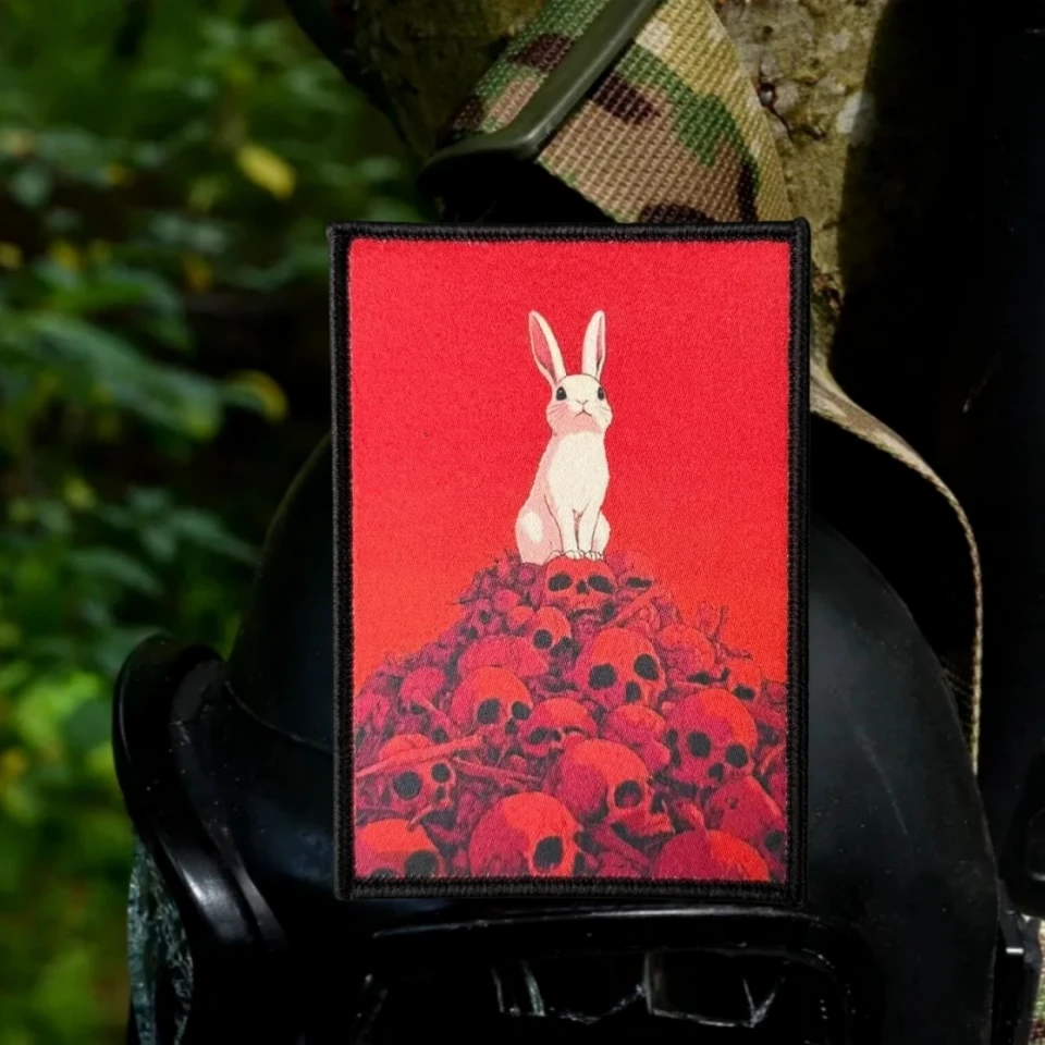 Parche táctico velcro calavera conejo morale para mochila - imagen 4