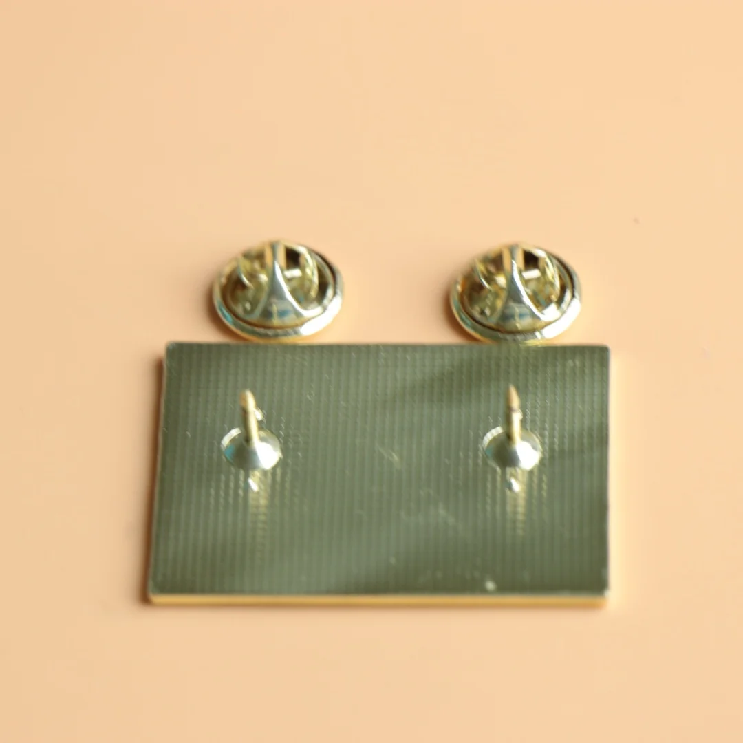 Pin esmaltado con frase de personalidad – broche de solapa - imagen 2